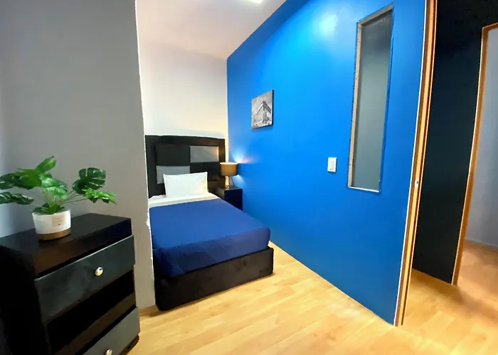 Pensión Roomies - Roma *